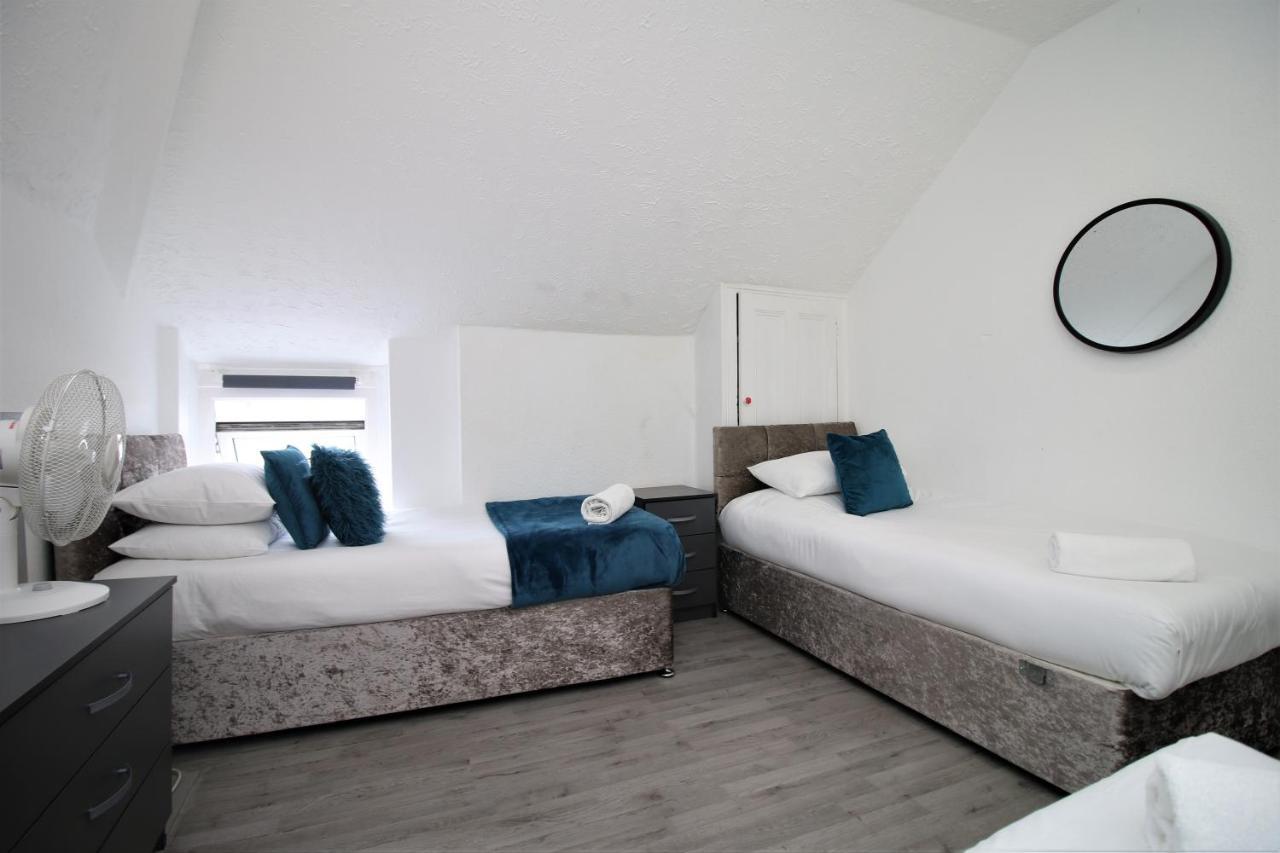 Free Local Parking - Fast Wifi - Sleeps 10 Guests By Property Promise Cardiff Exteriör bild